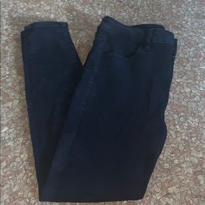 Black American Eagle Skinny Jeans